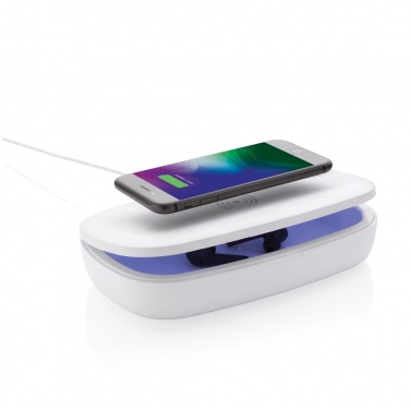 Logotrade Logogeschenke das Foto: UV-C Sterilisations-Box mit 5W Wireless Charger