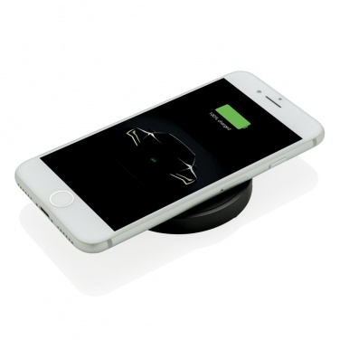 Logotrade Werbeartikel das Foto: Runder 5W Wireless-Charger