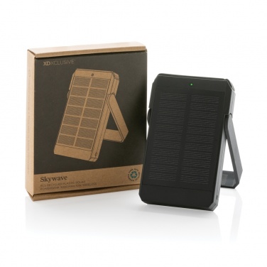 Logotrade Geschäftsgeschenke das Foto: Skywave 5000mah Solar Powerbank, 10W Wireless aus rPlastik