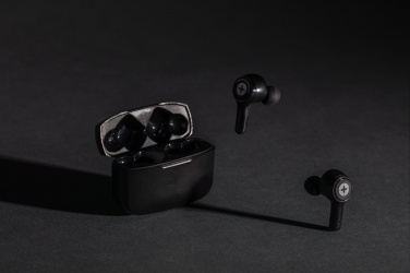 Logotrade Logogeschenke das Foto: Swiss Peak TWS ANC Earbuds