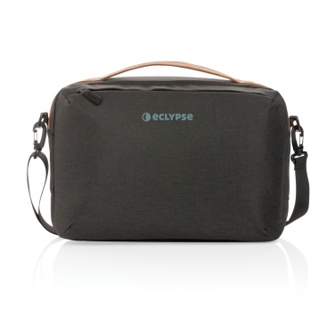 Logotrade Werbegeschenke das Foto: Impact AWARE™ 300D Two-Tone Deluxe 15.6" Laptop-Tasche