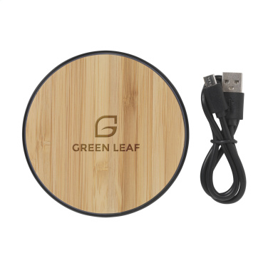 Logotrade Werbeartikel das Foto: Bamboo 10W Wireless Charger kabelloses Schnellladegerät