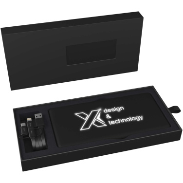 Logotrade Werbegeschenke das Foto: SCX.design P30 8000 mAh Solar Powerbank mit Leuchtlogo