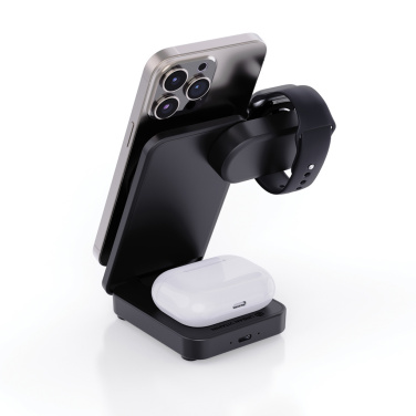 Logotrade Firmengeschenke das Foto: Urban Vitamin Arcadia 15W 3in1 Magnet-Charger aus RCS rABS