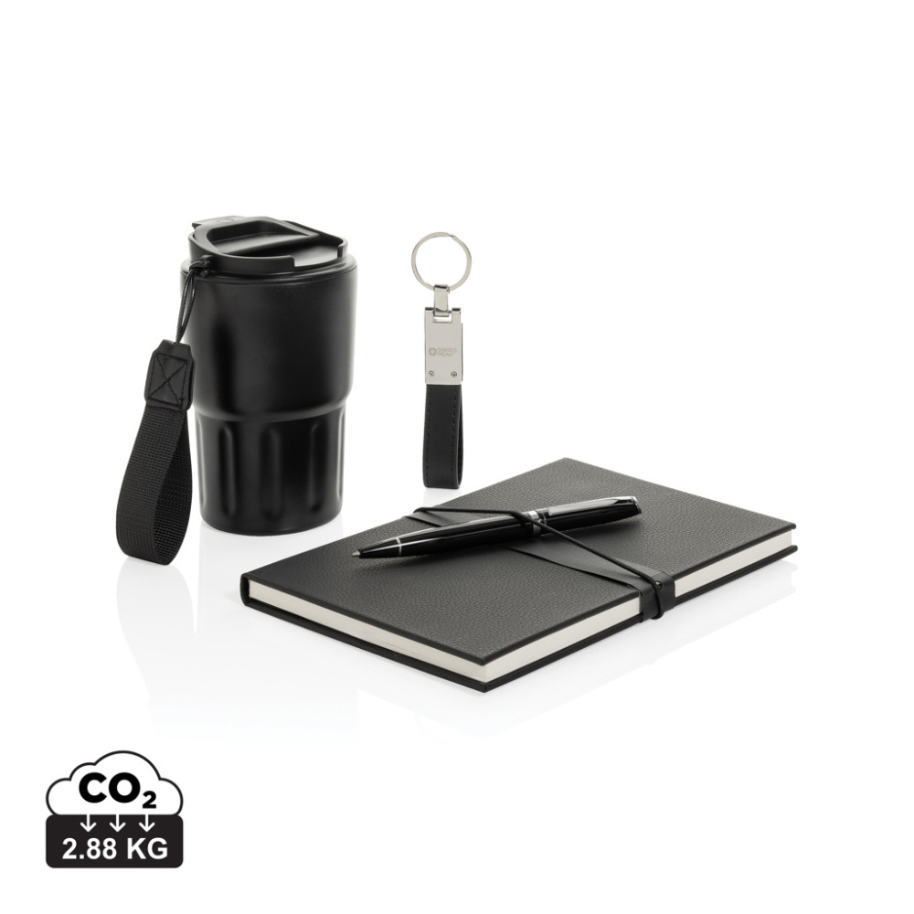 Logotrade Firmengeschenke das Foto: Swiss Peak RCS Deluxe Business-Set mit Becher