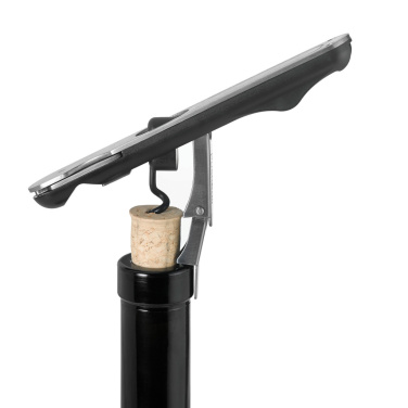 Logotrade Firmengeschenke das Foto: AdHoc PushPull Korkenzieher