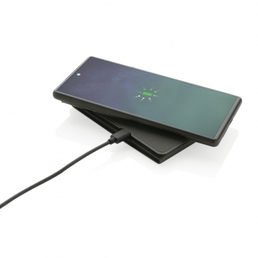 Logo trade business gift photo of: Artic Magnetic 10W wireless charging phone stand