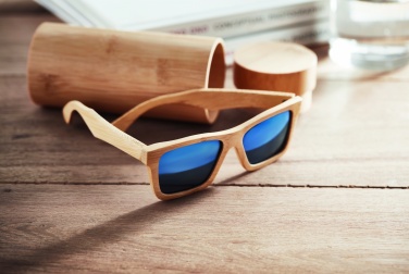 Logotrade advertising products photo of: Sunglasses and case in bamboo