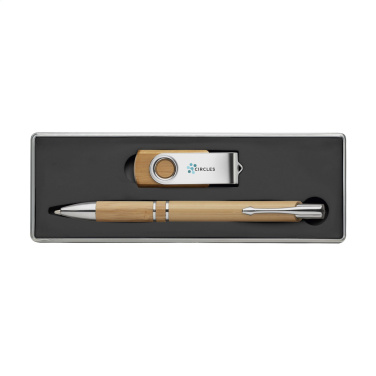 Logotrade promotional giveaways photo of: Bamboo Connect Giftset 8 GB