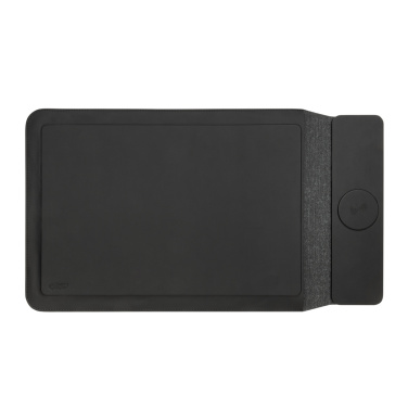 Logotrade promotional merchandise image of: Swiss Peak 15W magnetic charging laptop sleeve 14-15,6"