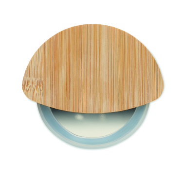 Logotrade promotional giveaway picture of: Round bamboo pizza cutter