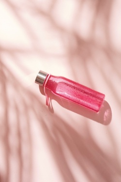 Logo trade firmakingid foto: VINGA Lean tritaanist veepudel