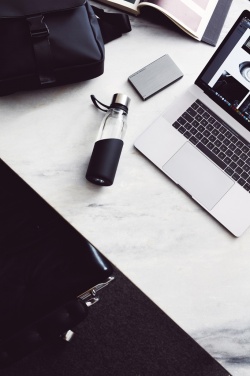 Logotrade ärikingid pilt: Vinga klaasist Lean klaasist veepudel