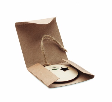 Logo trade ärikingid foto: Puidust jõulukuulike kuuseseemnetega