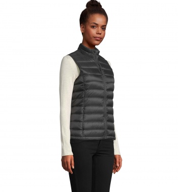 Logotrade meened pilt: WILSON BW WOMENI Bodywarmer vest