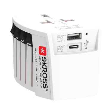 Logotrade reklaamtoote foto: SKROSS World Travel Adapter MUV 2-pooluseline USB A ja C-ga