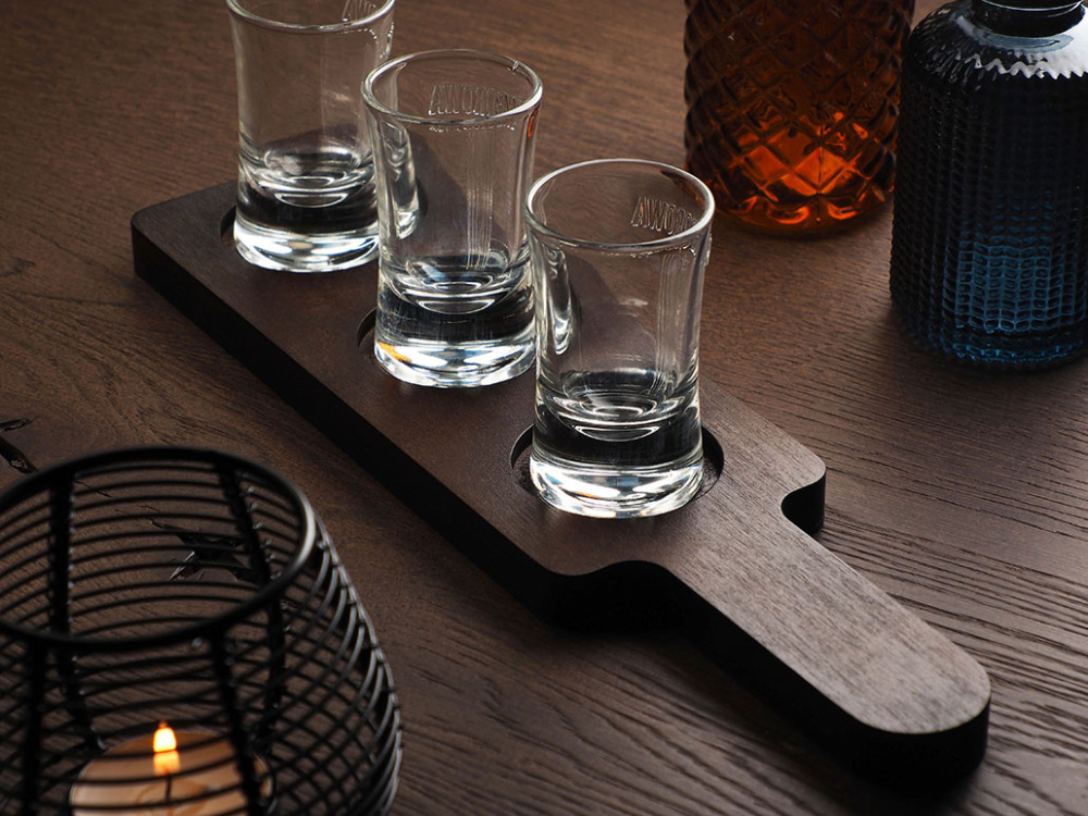 Logotrade ärikingi foto: Puidust 3 Shot Serving Board 1863121