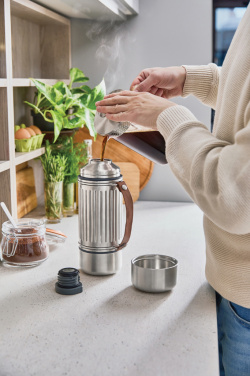 Logo trade ärikingitused foto: Black+Blum Explorer termos Duo 1L