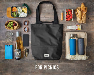 Logo trade firmakingid foto: Black+Blum 16L isoleeritud kandekott/jahutuskott