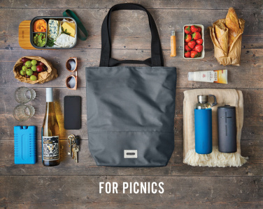 Logotrade mainostuote tuotekuva: Black+Blum 16 L eristetty kauppa-/retkilaukku