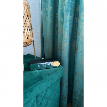 Logo trade liikelahja kuva: Herätyskello ja langaton laturi ADELAIDE