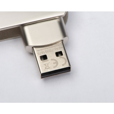 Logotrade biznesa dāvanas foto: USB zibatmiņa 16GB TWISTER