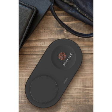 Logotrade ziemassvētku dāvanas foto: Belkin BoostCharge Pro 2-in-1 spilventiņš