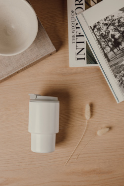 Logotrade Ideja dāvanas foto: VINGA Nagano RCS krūze līdzņemšanai 350 ml