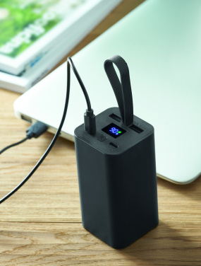 Logotrade ziemassvētku dāvanas foto: Ārējais akumulators 20 000 mAh
