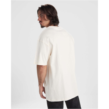 Logotrade biznesa dāvanas foto: Bull liela izmēra unisex t-krekls ar īsām piedurknēm