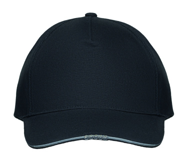 Лого трейд бизнес-подарки фото: 5 panel LED cotton cap 220gr/m²