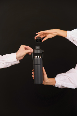 Лого трейд бизнес-подарки фото: Бутылка Baltimore Trek RCS из переработанной нержавеющей стали 600 мл