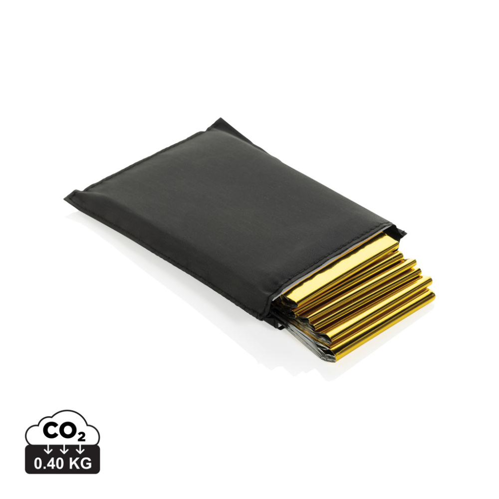 Логотрейд pекламные подарки картинка: Аварийное одеяло Solra в упаковке из переработанного RPET-материала RCS