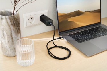 : Philips 65W ultrasnabb PD 3-port USB-väggadapter