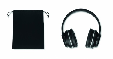 Logotrade profilprodukter bild: ANC headphone and pouch