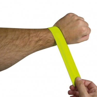 Logotrade kampanjprodukter bild: Snaparmband TENERIFFA