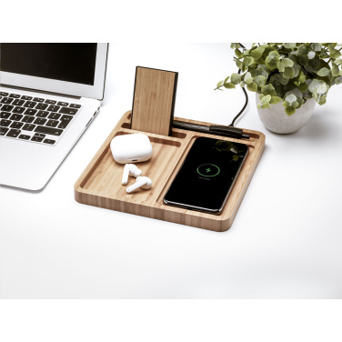 Logotrade reklamprodukter bild: Bamboo Organizer laddare